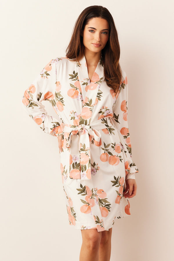 Quinn Cloud Jersey Banded Short Robe in Peaches & Cream